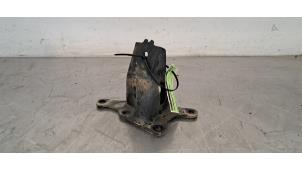 Gebruikte Motorsteun Nissan NP 300 Navara (D23) 2.3 dCi twinturbo 16V 4x4 Prijs € 66,55 Inclusief btw aangeboden door Autohandel Didier