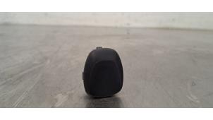 Gebruikte Lichtsensor Volvo XC90 II 2.0 D5 16V AWD Prijs € 36,30 Inclusief btw aangeboden door Autohandel Didier