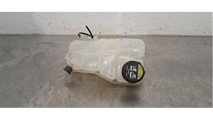 Réservoir d&#039;expansion Volvo V40
