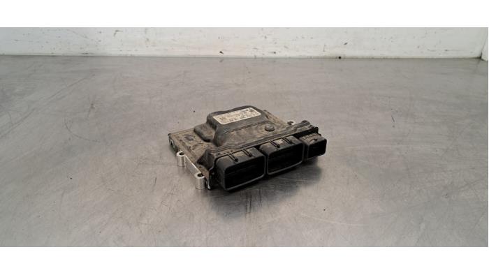 Ordinateur gestion moteur Mercedes Vito