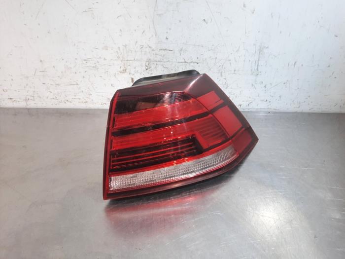 Feu arrière droit Volkswagen Golf