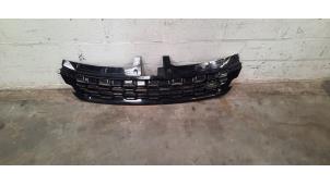 Gebruikte Grille Landrover Range Rover Evoque II (LZC/LZS/LZH) 1.5 P160 MHEV 12V Prijs € 133,10 Inclusief btw aangeboden door Autohandel Didier