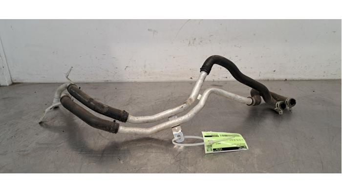 Tuyau radiateur Mercedes Vito