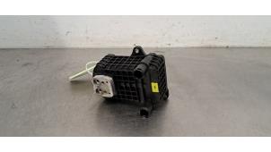 Gebruikte Warmtewisselaar Volkswagen ID.4 (E21) PRO 77 kWh Prijs € 163,35 Inclusief btw aangeboden door Autohandel Didier