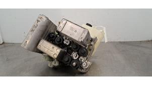 Gebruikte Warmtewisselaar Tesla Model 3 Long Range AWD 75 kWh Prijs € 665,50 Inclusief btw aangeboden door Autohandel Didier