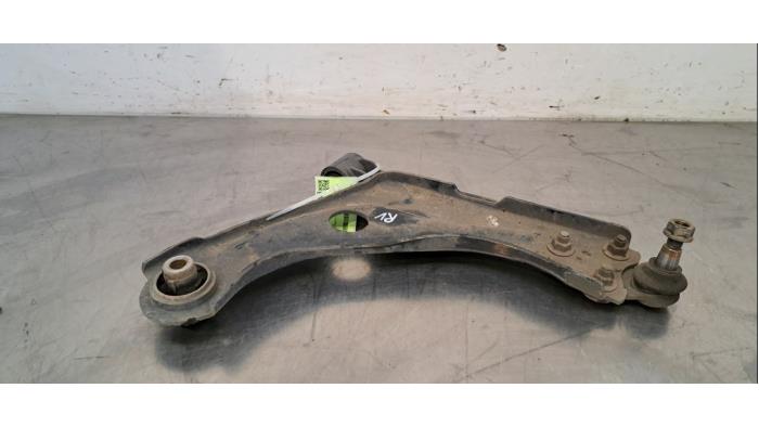 Bras de suspension avant droit Toyota Pro-Ace City