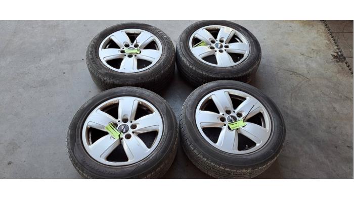 Kit jantes + pneumatiques Mini Clubman