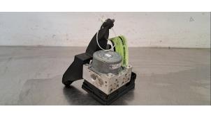 Gebruikte ABS Pomp Mini Clubman (F54) 2.0 Cooper D 16V Prijs € 133,10 Inclusief btw aangeboden door Autohandel Didier