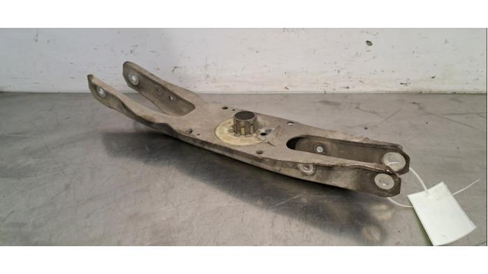 Bras de suspension arrière droit Mercedes CLA