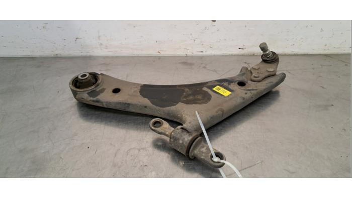 Bras de suspension avant gauche Kia Sorento