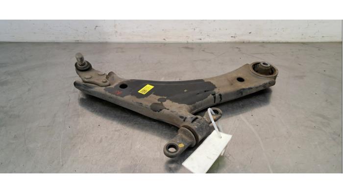 Bras de suspension avant droit Kia Sorento