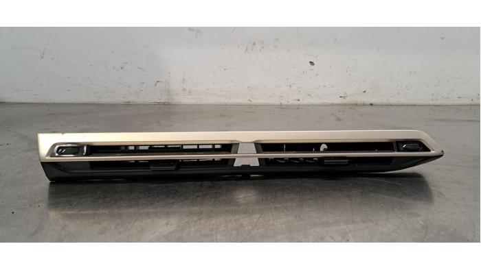 Grille aération tableau de bord BMW IX