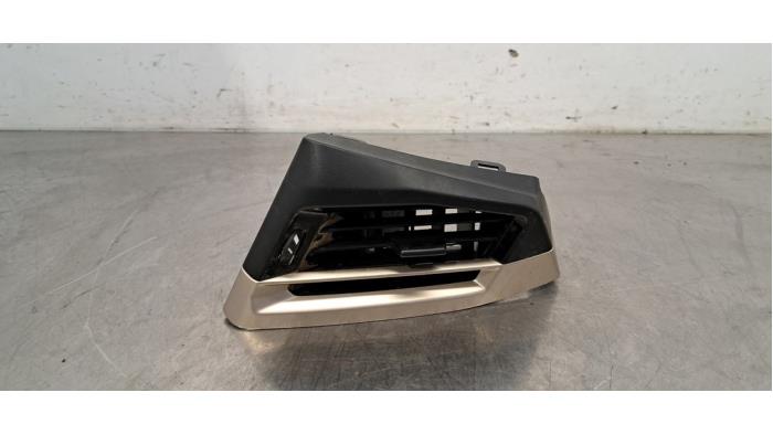 Grille aération tableau de bord BMW IX