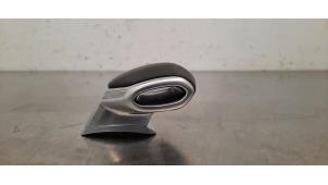 Gebruikte Pookknop Renault Arkana (RJLL) 1.6 E-Tech 145 16V Prijs € 54,45 Inclusief btw aangeboden door Autohandel Didier