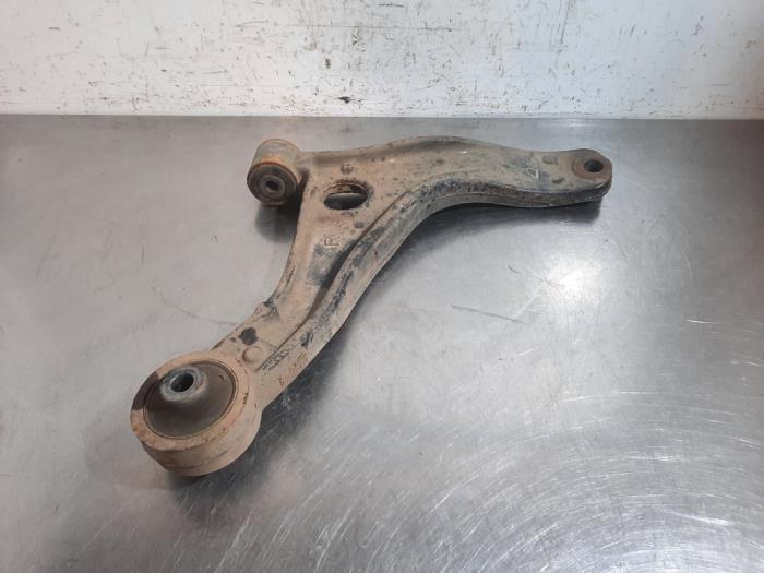 Bras de suspension avant droit Renault Master