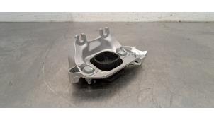 Gebruikte Motorsteun Renault Arkana (RJLL) 1.3 TCe 140 16V Prijs € 66,55 Inclusief btw aangeboden door Autohandel Didier