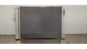 Gebruikte Airco Condensor Renault Arkana (RJLL) 1.6 E-Tech 145 16V Prijs € 229,90 Inclusief btw aangeboden door Autohandel Didier