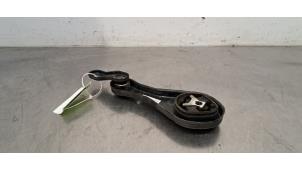 Gebruikte Versnellingsbak Steun Skoda Kamiq 1.5 TSI 16V Prijs € 24,20 Inclusief btw aangeboden door Autohandel Didier