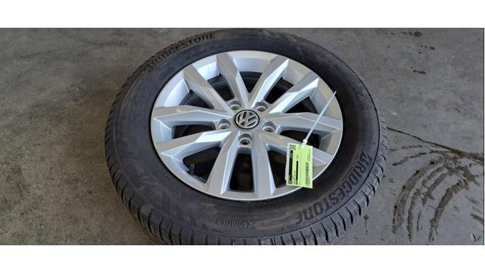 Jante + pneumatique Volkswagen Passat