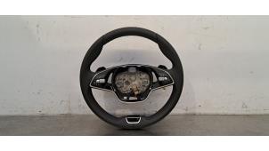 Gebruikte Stuurwiel Skoda Octavia Combi (NXAC) 2.0 TDI GreenTec 16V Prijs € 266,20 Inclusief btw aangeboden door Autohandel Didier