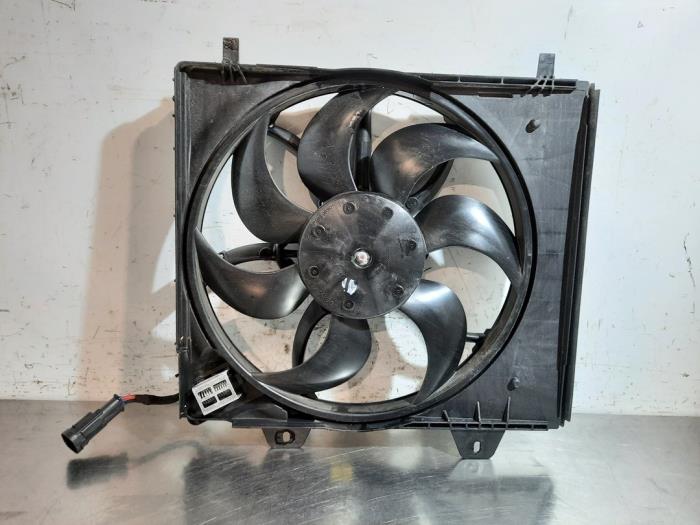 Ventilateur Opel Corsa