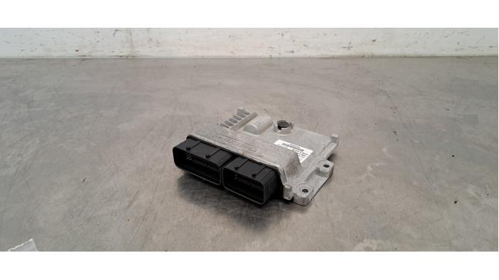 Ordinateur gestion moteur Peugeot Expert