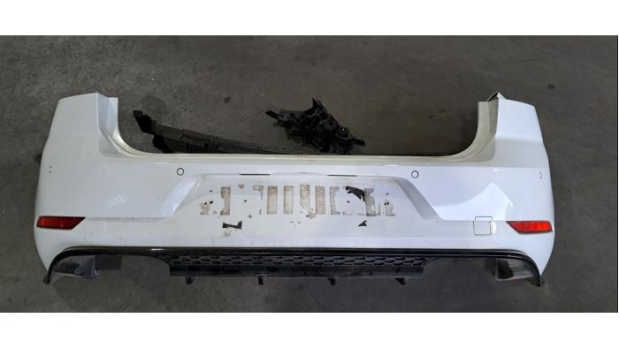 Pare-chocs arrière Volkswagen Golf