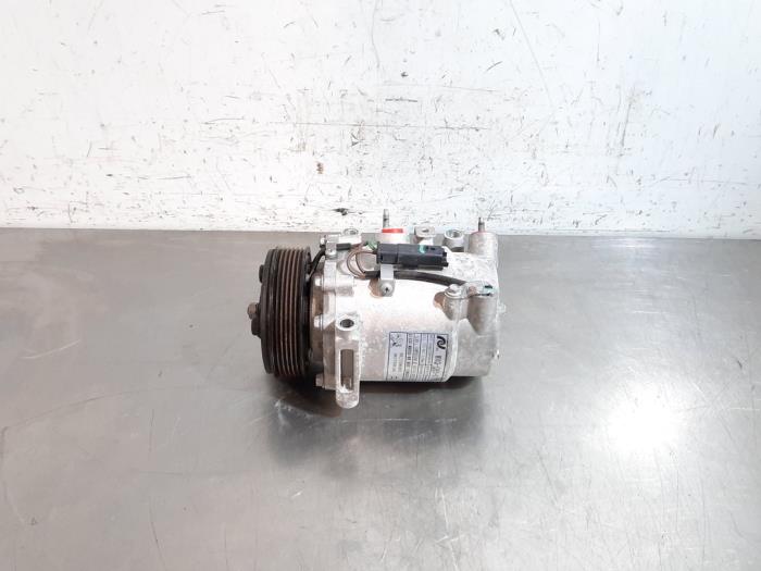 Pompe clim Opel Corsa