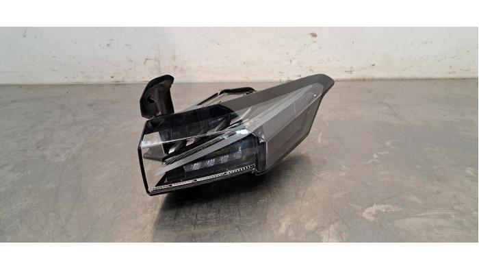 Feu arrière droit Peugeot 408