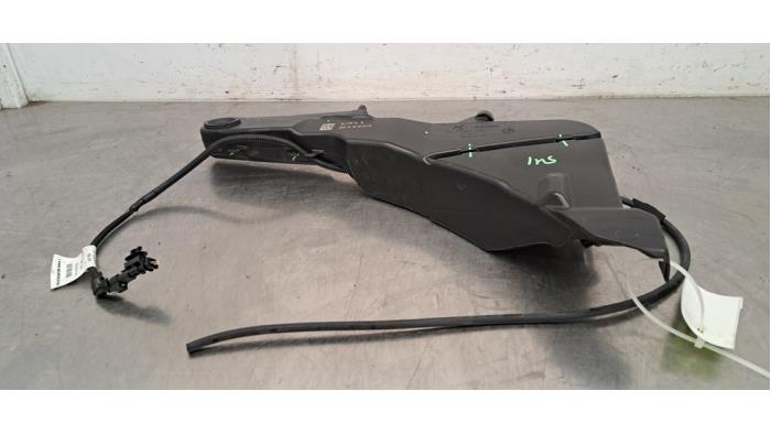 Réservoir lave-glace avant Peugeot 408