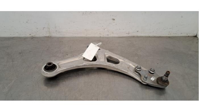 Bras de suspension avant gauche Peugeot 408