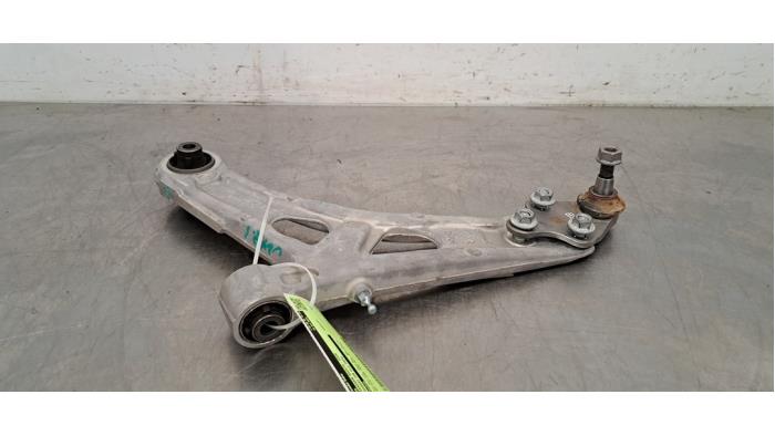 Bras de suspension avant droit Peugeot 408