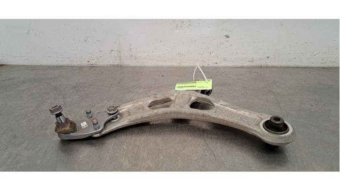 Bras de suspension avant droit Peugeot 408