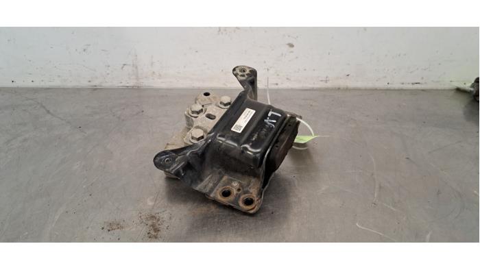 Support moteur Volkswagen Golf