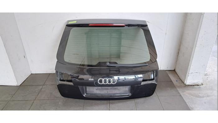 Hayon Audi RS6