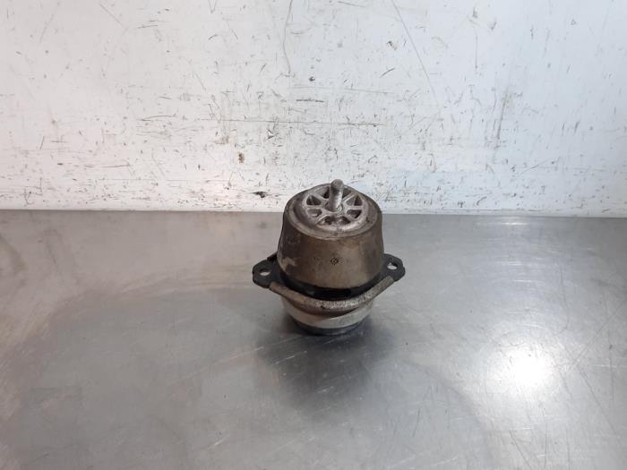 Support moteur Porsche Cayenne