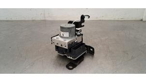 Gebruikte ABS Pomp Peugeot 408 1.6 16V HYbrid 180 Prijs € 399,30 Inclusief btw aangeboden door Autohandel Didier