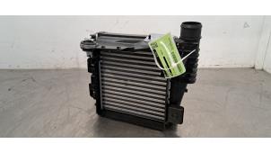Gebruikte Intercooler Peugeot 408 1.6 16V HYbrid 180 Prijs € 229,90 Inclusief btw aangeboden door Autohandel Didier