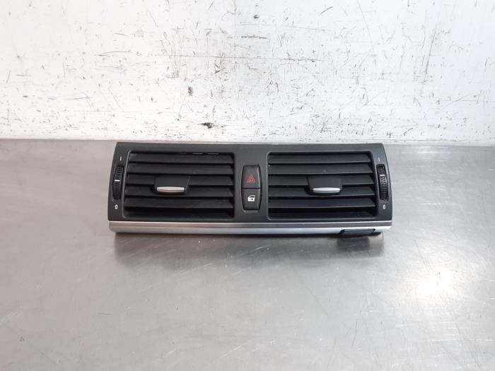 Grille aération tableau de bord BMW X5