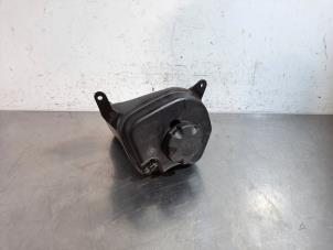 Gebruikte Expansievat BMW X5 (E70) 4.8i V8 32V Prijs € 30,25 Inclusief btw aangeboden door Autohandel Didier