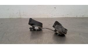 Gebruikte Claxon Ford Transit Custom 2.0 TDCi 16V Eco Blue 170 Prijs € 42,35 Inclusief btw aangeboden door Autohandel Didier