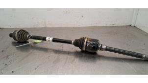 Gebruikte Aandrijfas rechts-voor Mercedes GLE (V167) 400d 2.9 4-Matic Prijs € 623,15 Inclusief btw aangeboden door Autohandel Didier