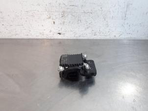 Gebruikte Radar sensor Peugeot 2008 (UD/UK/UR/US/UX) 1.2 VTi 12V PureTech 130 Prijs € 399,30 Inclusief btw aangeboden door Autohandel Didier