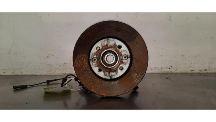 Joint avant droit Renault Clio