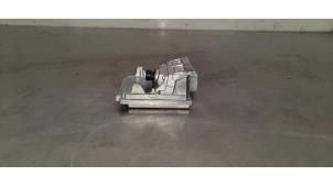 Gebruikte Camera voorzijde Renault Clio V (RJAB) 1.0 TCe 90 12V Prijs € 199,65 Inclusief btw aangeboden door Autohandel Didier