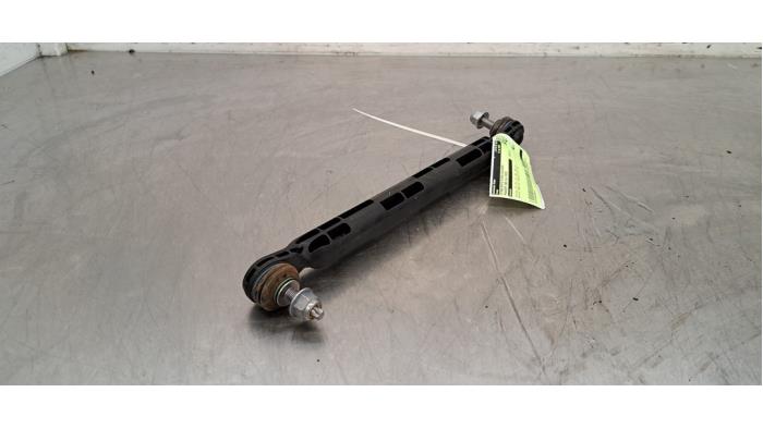 Guide barre stabilisatrice Peugeot 308