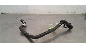 Gebruikte Radiateurslang Ineos Grenadier 3.0 Ti 4x4 Prijs € 30,25 Inclusief btw aangeboden door Autohandel Didier