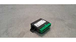 Gebruikte Module PDC Citroen C5 Aircross I (A4/AC/AJ/AR) 1.5 Blue HDi 130 16V Prijs € 66,55 Inclusief btw aangeboden door Autohandel Didier