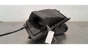 Gebruikte Luchtfilterhuis Landrover Range Rover Sport (LW) 3.0 SDV6 Prijs € 133,10 Inclusief btw aangeboden door Autohandel Didier