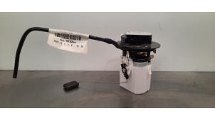 Gebruikte Tank element Pomp Peugeot 408 1.2 Hybrid 136 Prijs € 163,35 Inclusief btw aangeboden door Autohandel Didier